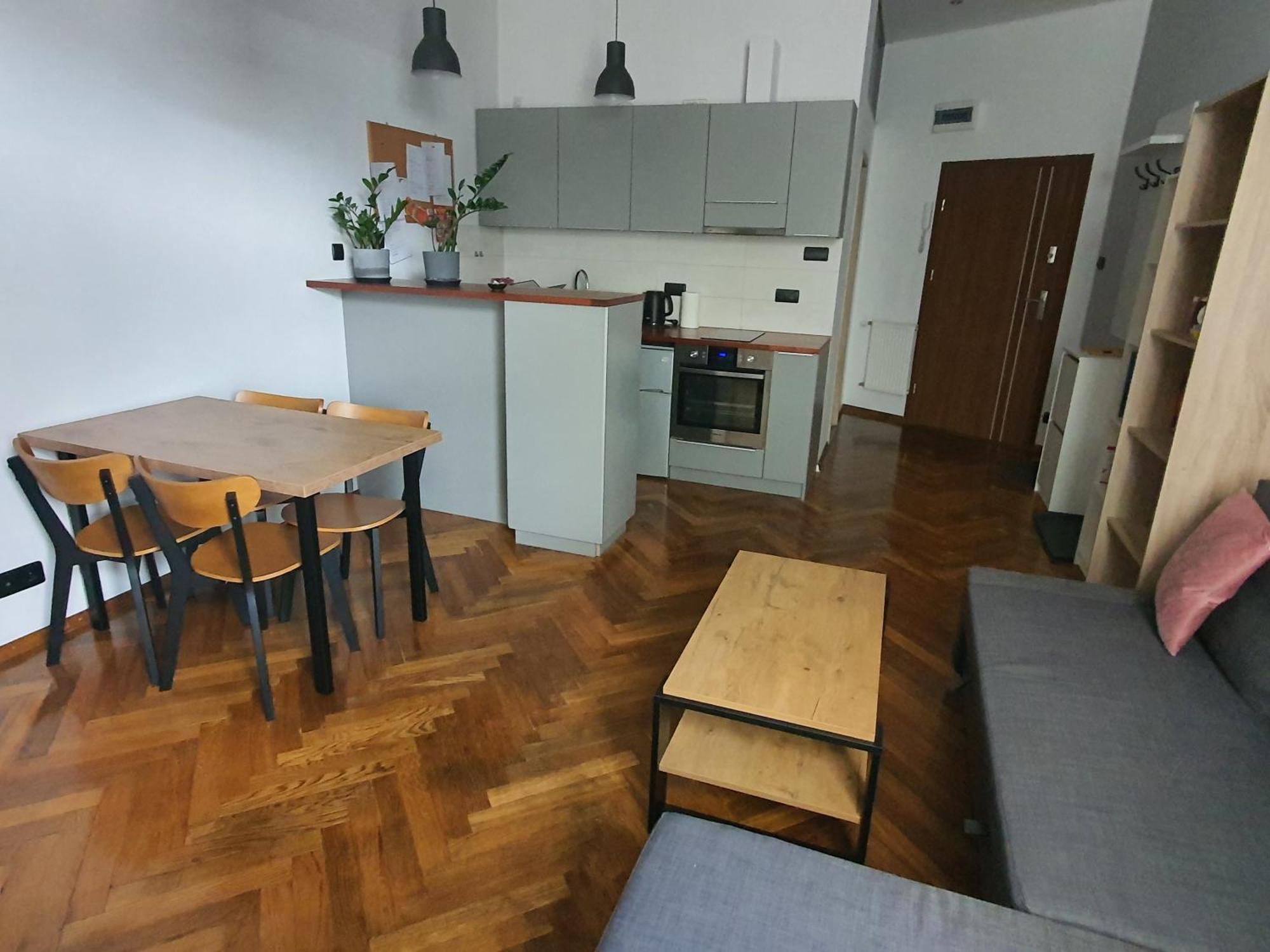 Apartament Przy Szkole Filmowej, Darmowy Parking Lodz  Exterior photo
